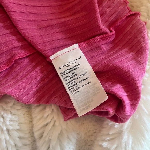 American Eagle Outfitters Women’s Tank - Picture 4 of 5
